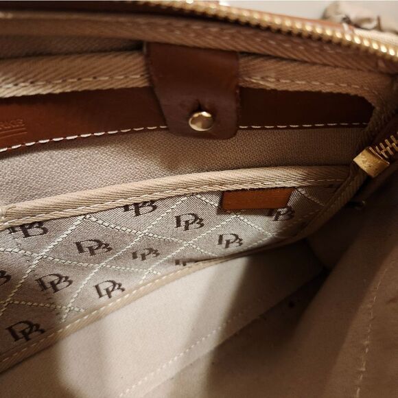 Vtg. Mint  Dooney & Bourke Signature Logo Brn/Tan Canvas w/Leather Trim Handbag - Picture 11 of 16
